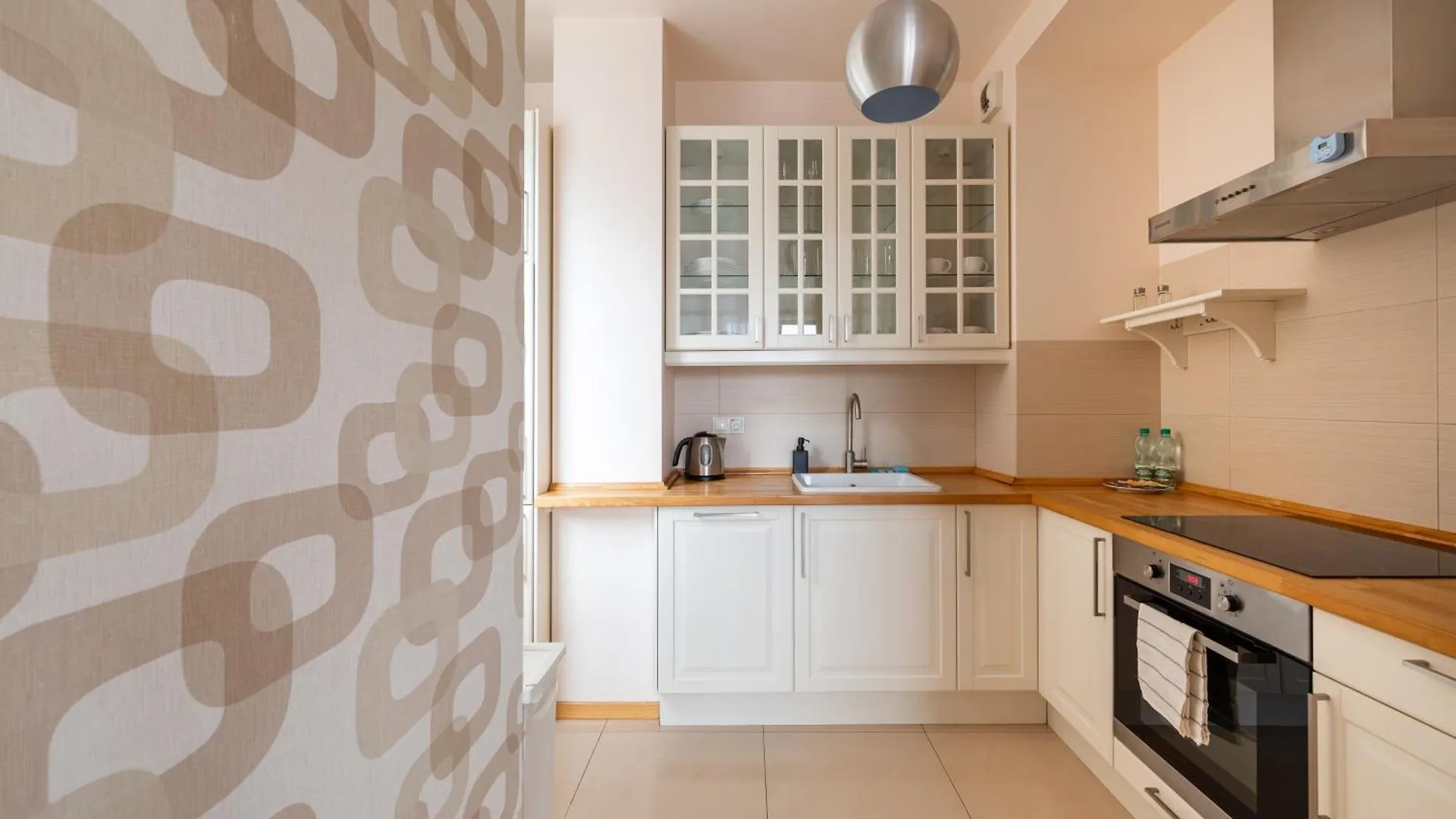 Obrzezna Beige Apartment Warsaw